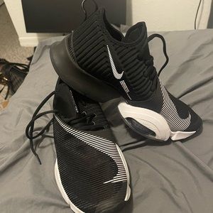 Men’s size 10.5 Nike superrep like new worn 4 times